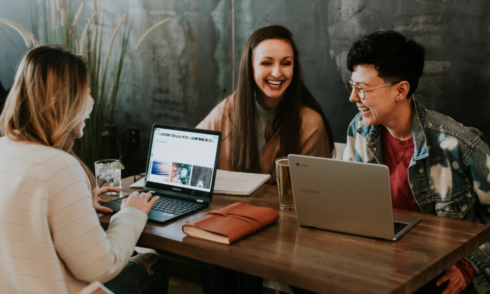 Empresa usando renting tecnológico en Ecuador - Looping